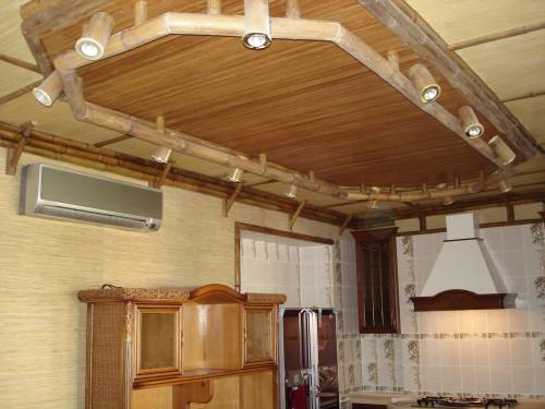 Подвесной потолок из бамбука