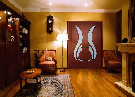 Межкомнатные двери в интерьере дома
